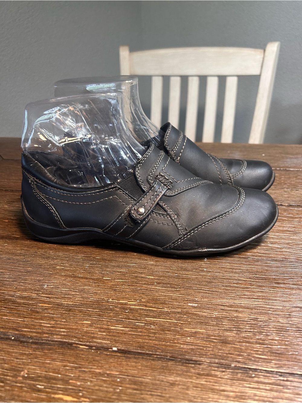 Earth Origins Alice leather slip on size 8 - Picture 4 of 9